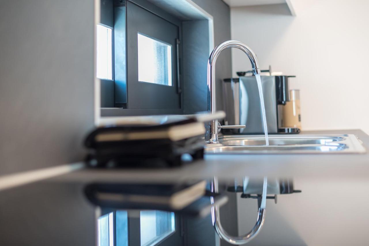 Newly Renovated Apt In The Heart Of Kerameikos Athènes Extérieur photo
